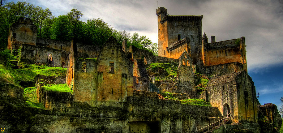 hebergements insolites - chateaux